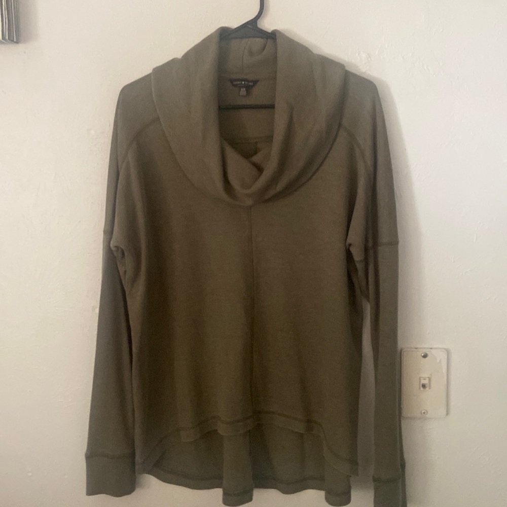 Banana Republic thin blouse .